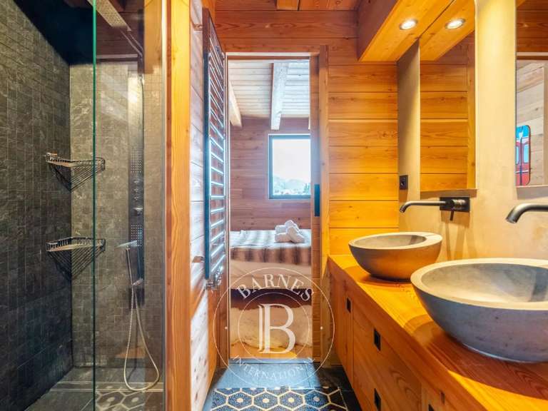 Chalet La Salle les Alpes - 8 chambres - 430m²