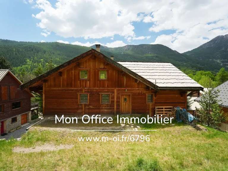 Chalet La Salle les Alpes - 5 chambres - 357m²