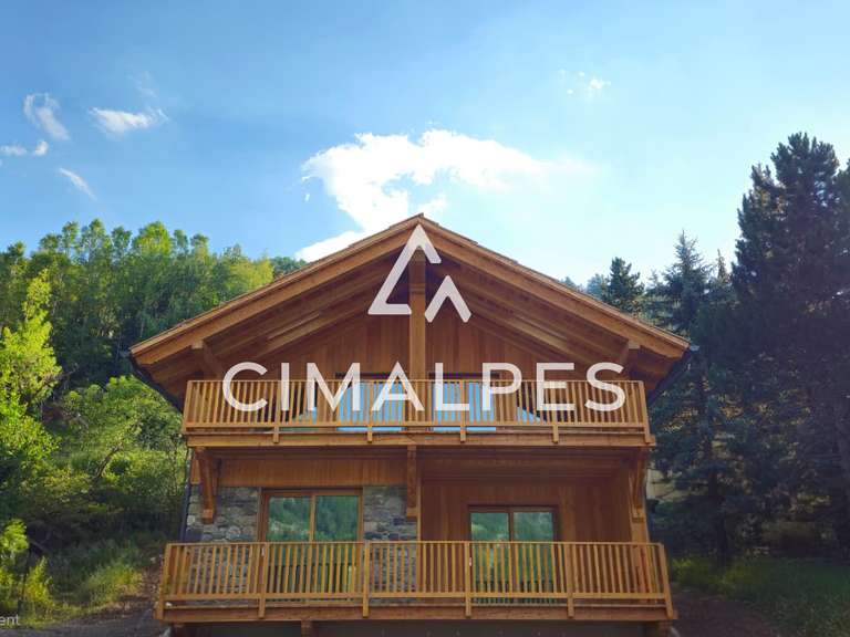 Chalet La Salle les Alpes - 5 chambres - 280m²