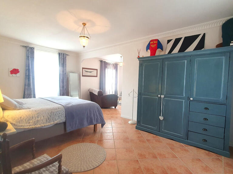 Bien atypique La Salvetat-Peyralès - 5 chambres - 431m²