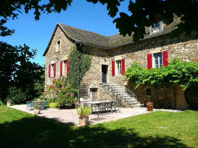 Bien atypique La Salvetat-Peyralès - 5 chambres - 431m²