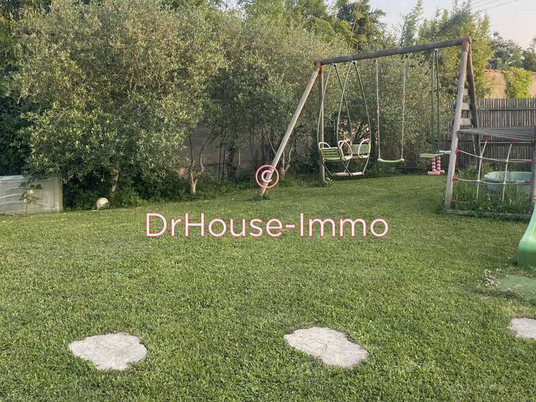 Villa La Salvetat-Saint-Gilles - 5 chambres - 165m²