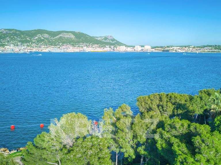 Appartement La Seyne-sur-Mer - 205m²