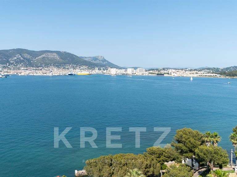 Appartement La Seyne-sur-Mer - 205m²