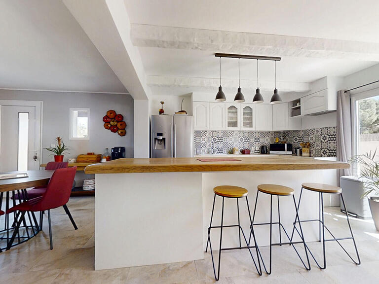 Maison La Seyne-sur-Mer - 4 chambres - 123m²
