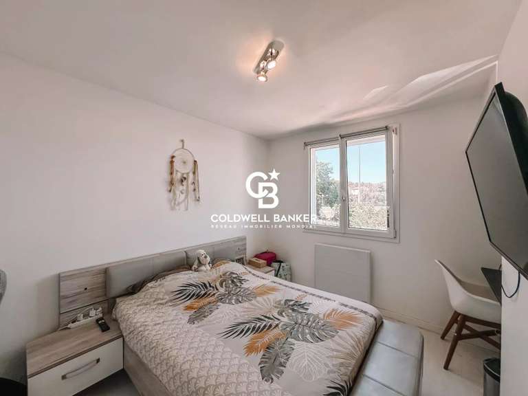 Maison La Seyne-sur-Mer - 3 chambres - 130m²