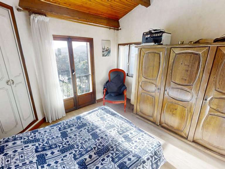 Maison La Seyne-sur-Mer - 8 chambres - 224m²