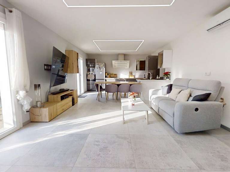 Maison La Seyne-sur-Mer - 3 chambres - 120m²