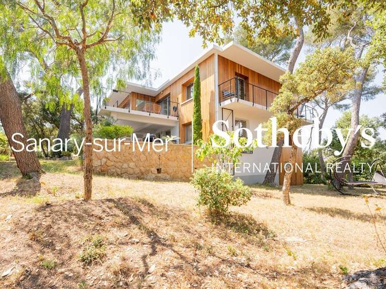 Maison La Seyne-sur-Mer - 4 chambres - 215m²