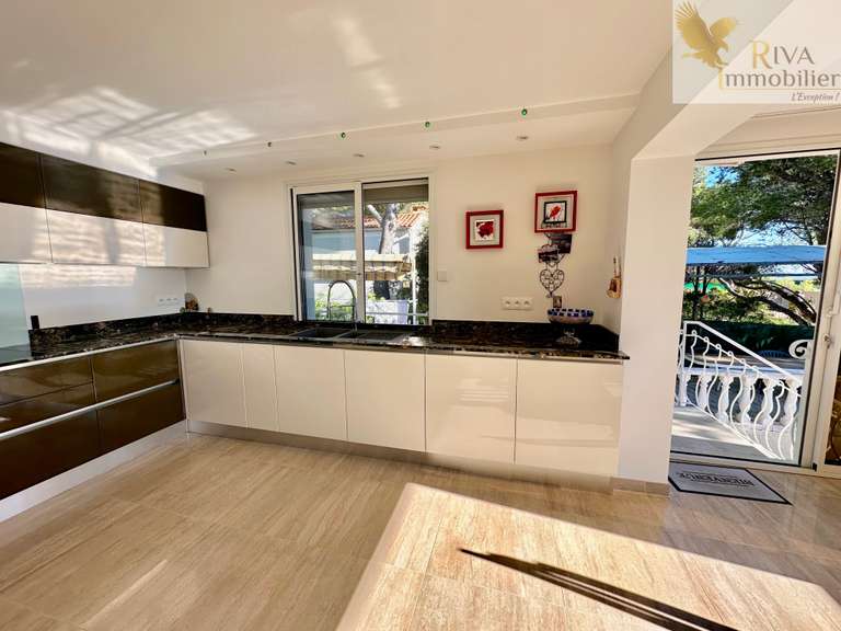 Villa avec Vue sur mer La Seyne-sur-Mer - 5 chambres - 220m²