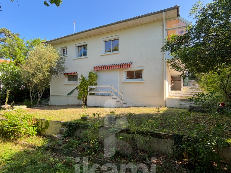 House La Teste-de-Buch - 6 bedrooms - 165m²