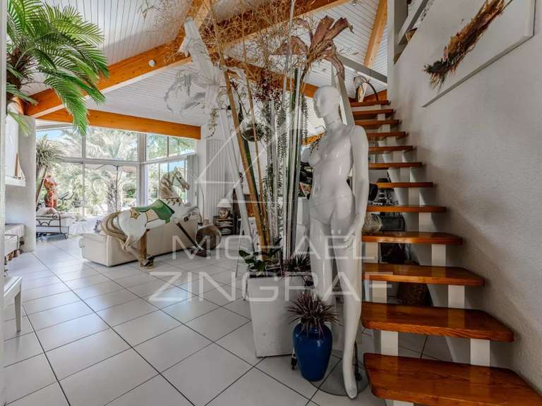 Maison La Teste-de-Buch - 3 chambres - 200m²