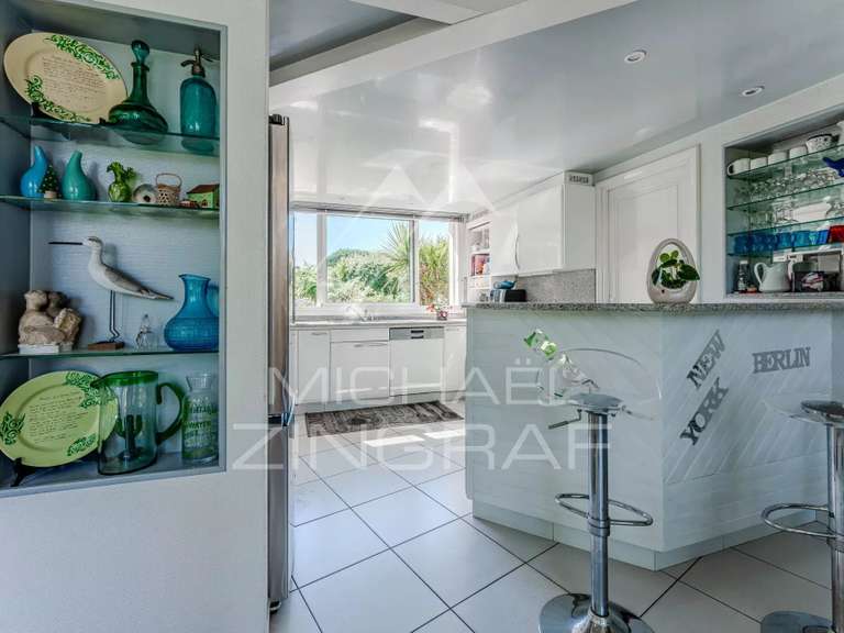 Maison La Teste-de-Buch - 3 chambres - 200m²