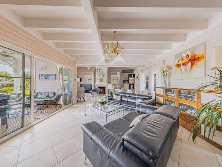 Maison La Teste-de-Buch - 3 chambres - 177m²