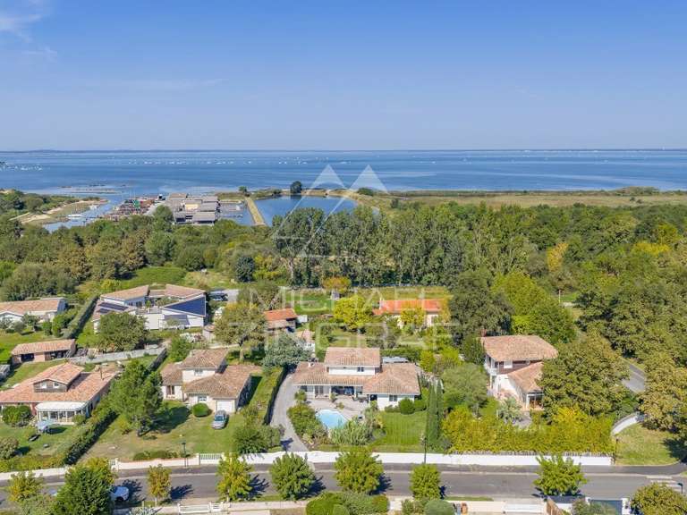 Maison La Teste-de-Buch - 3 chambres - 177m²