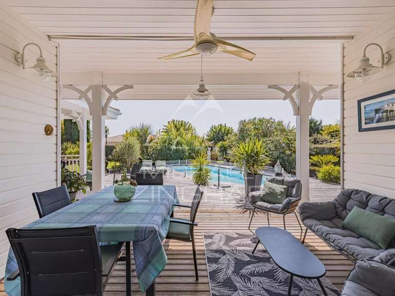 Maison La Teste-de-Buch - 3 chambres - 177m²