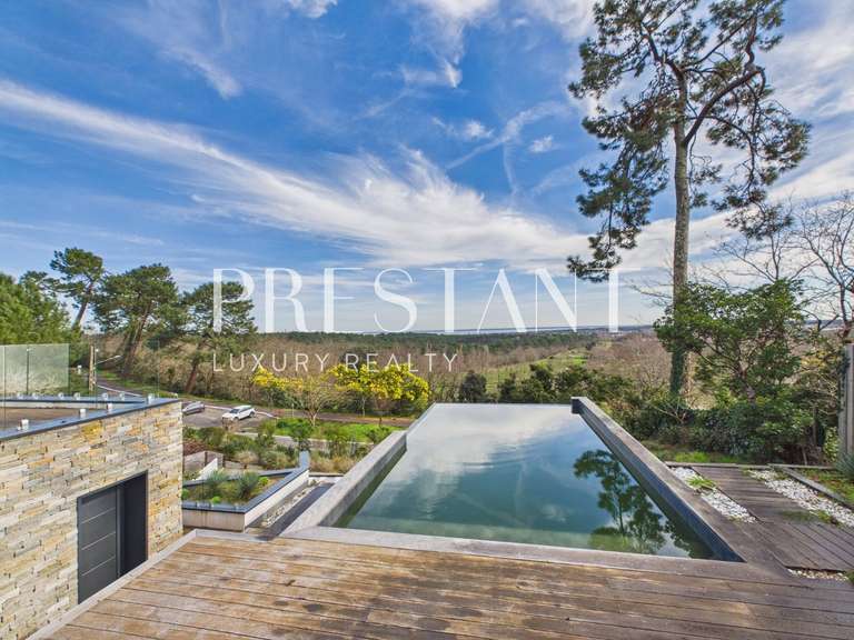 House La Teste-de-Buch - 4 bedrooms - 260m²