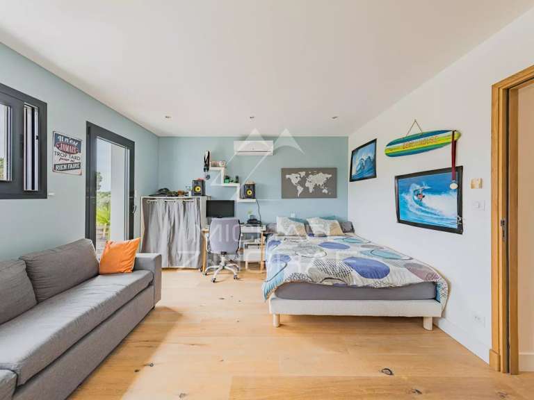 Maison La Teste-de-Buch - 4 chambres - 220m²