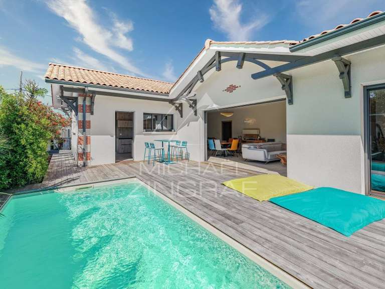 Maison La Teste-de-Buch - 4 chambres - 155m²