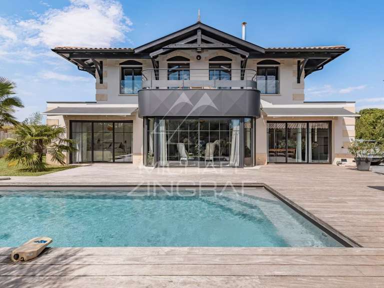 Maison La Teste-de-Buch - 4 chambres - 160m²