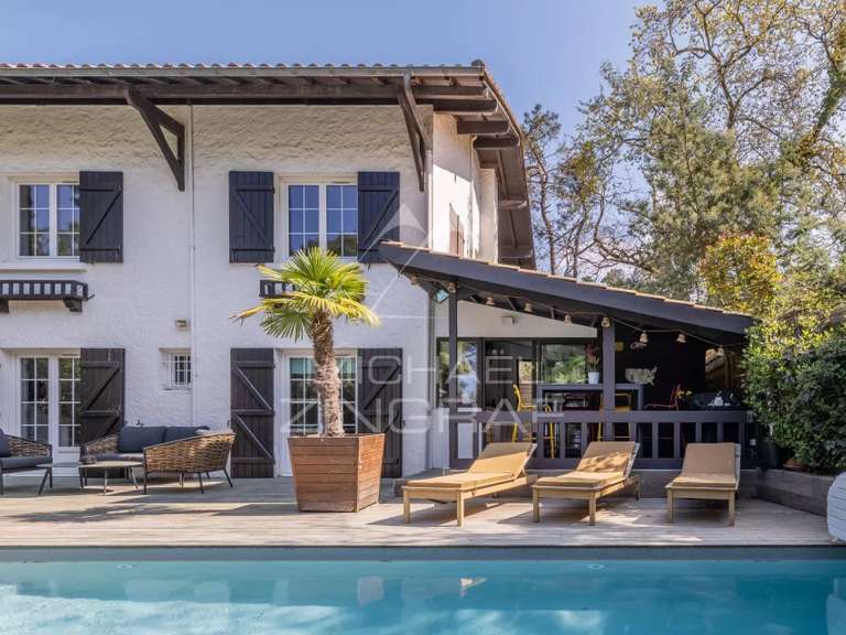 Villa La Teste-de-Buch - 3 chambres - 130m²