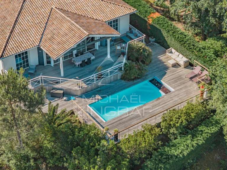 Villa La Teste-de-Buch - 5 chambres - 268m²