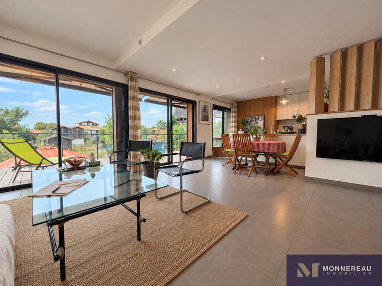 Villa La Teste-de-Buch - 4 chambres - 200m²