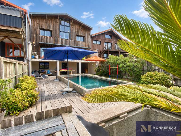 Villa La Teste-de-Buch - 4 chambres - 200m²