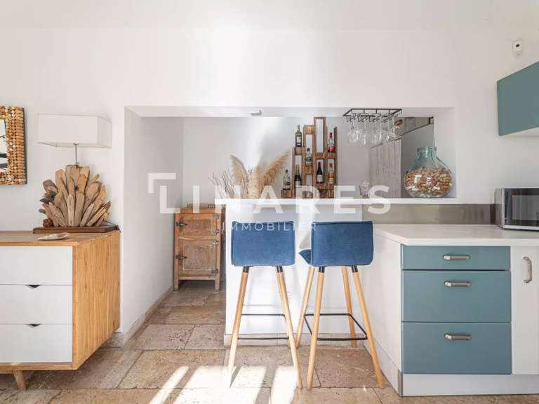 Maison La Tour-d'Aigues - 5 chambres - 165m²