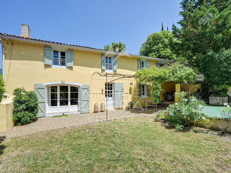 Maison La Tour-d'Aigues - 5 chambres - 229m²