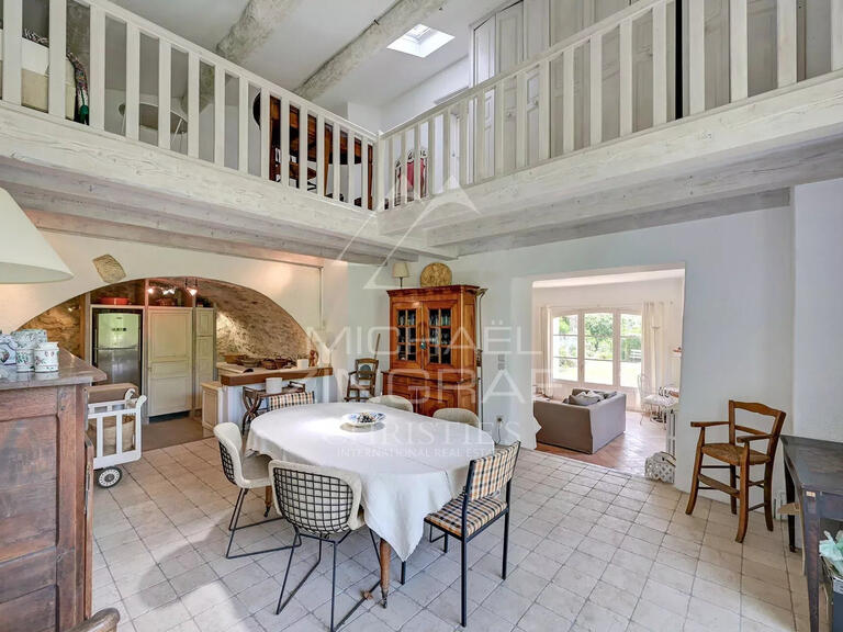 Maison La Tour-d'Aigues - 5 chambres - 229m²