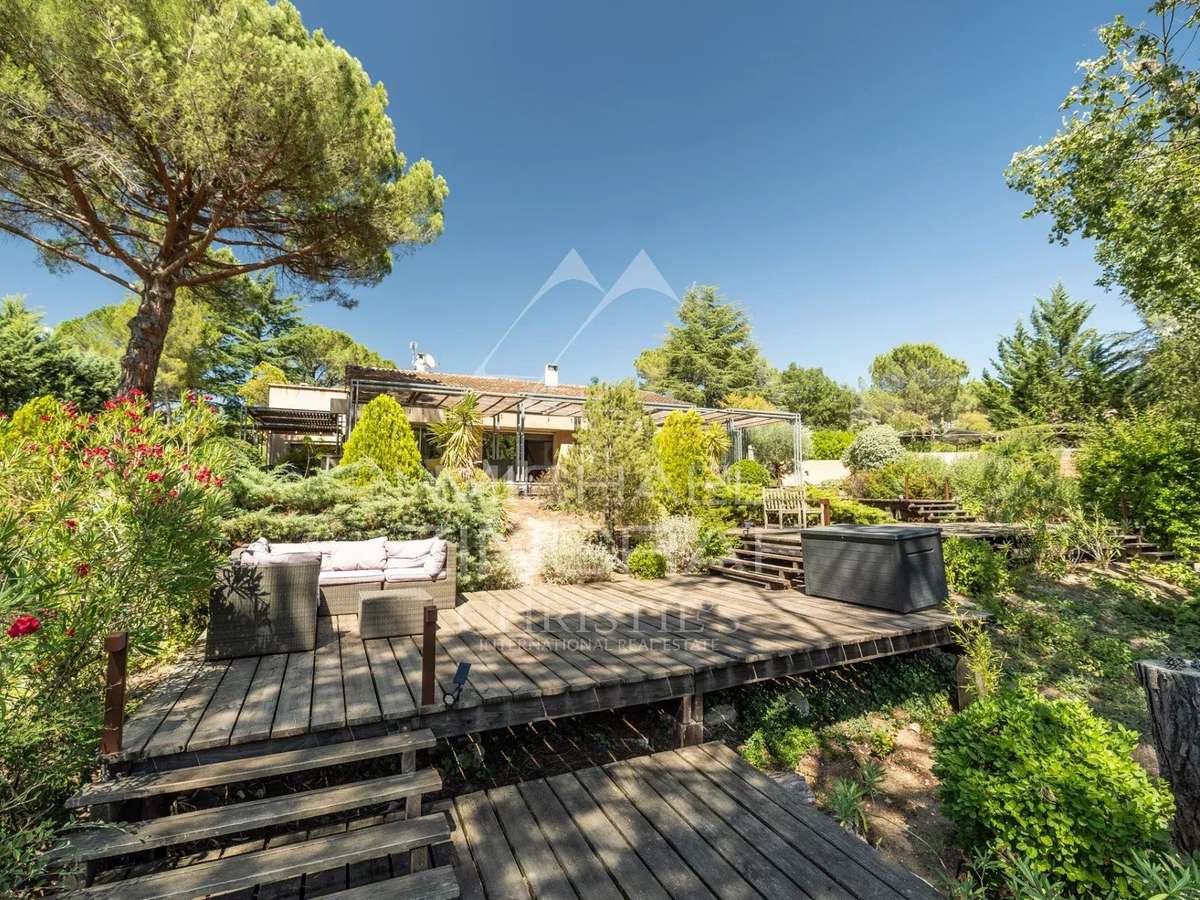 Maison La Tour-d'Aigues