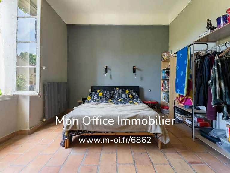 Maison La Tour-d'Aigues - 6 chambres - 350m²