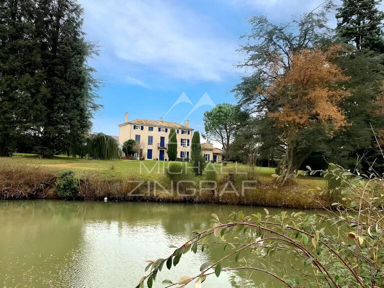 Maison La Tour-de-Salvagny - 6 chambres - 500m²