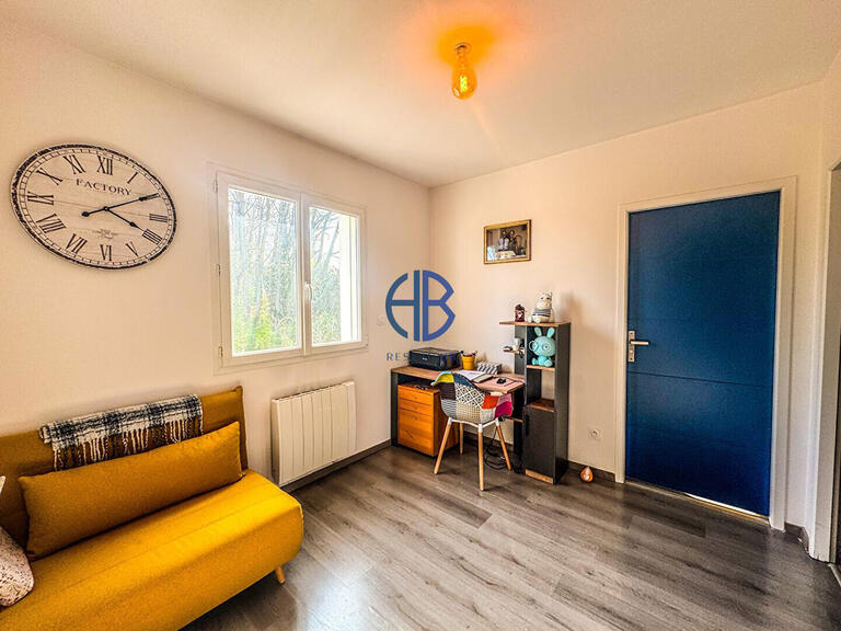 Maison La Tour-du-Pin - 4 chambres - 140m²