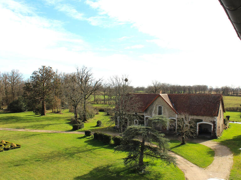 Maison La Trimouille - 6 chambres - 325m²