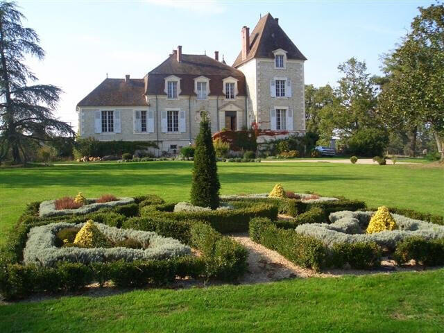 Maison La Trimouille - 6 chambres - 325m²