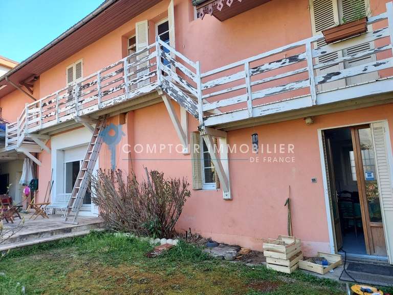 Maison La Tronche - 5 chambres - 220m²