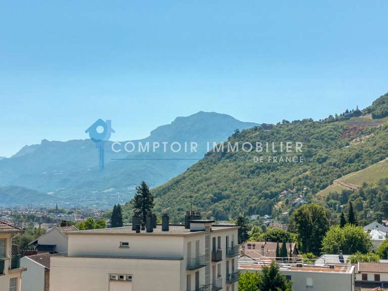 Maison La Tronche - 5 chambres - 220m²