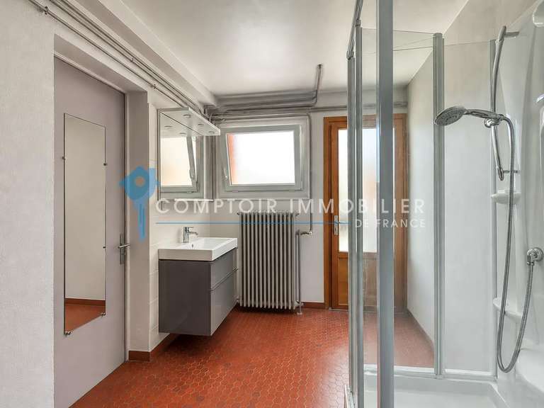 Maison La Tronche - 5 chambres - 220m²