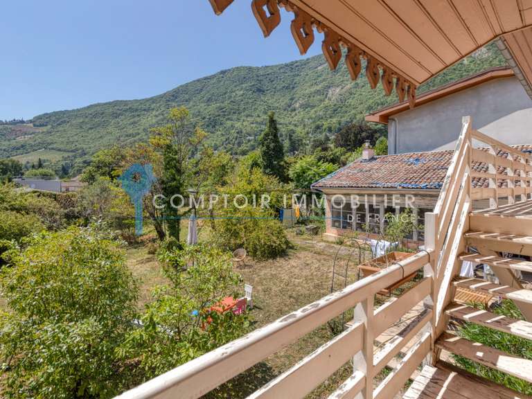 Maison La Tronche - 5 chambres - 220m²