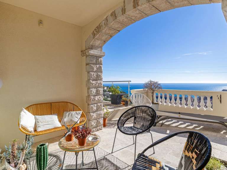 House with Sea view La Turbie - 130m²