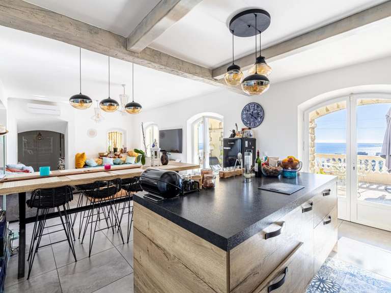 House with Sea view La Turbie - 130m²