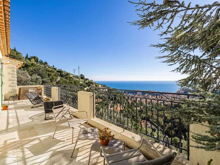 House with Sea view La Turbie - 130m²