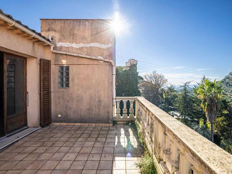 Maison La Turbie - 180m²