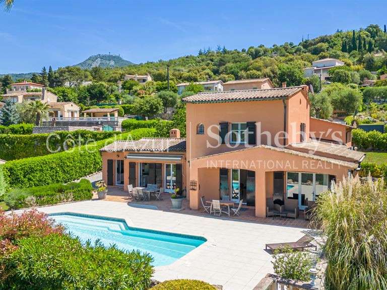 Maison La Turbie - 4 chambres - 172m²