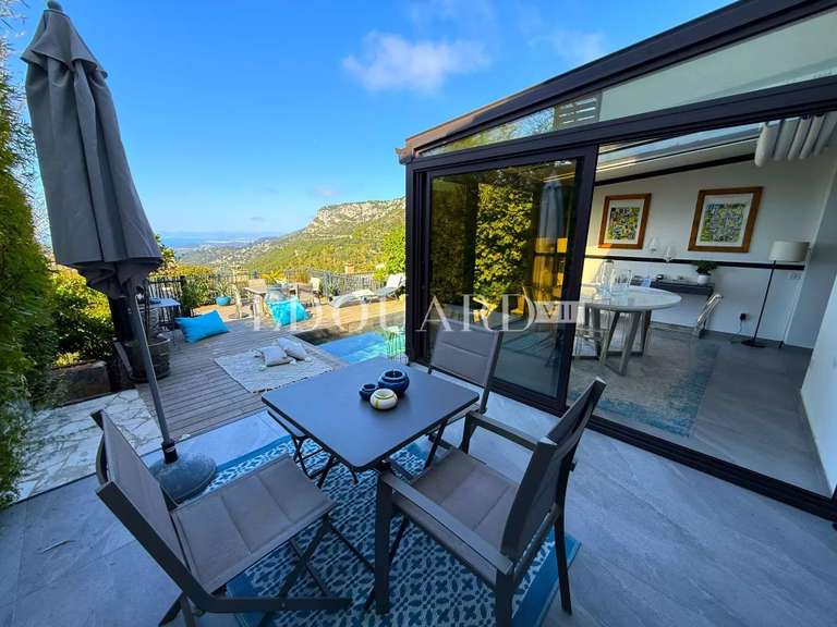 Villa La Turbie - 2 chambres - 115m²