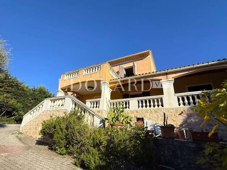 Villa La Turbie - 6 bedrooms - 310m²
