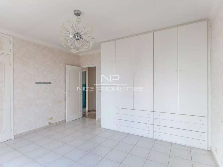 Villa La Turbie - 3 chambres - 241m²