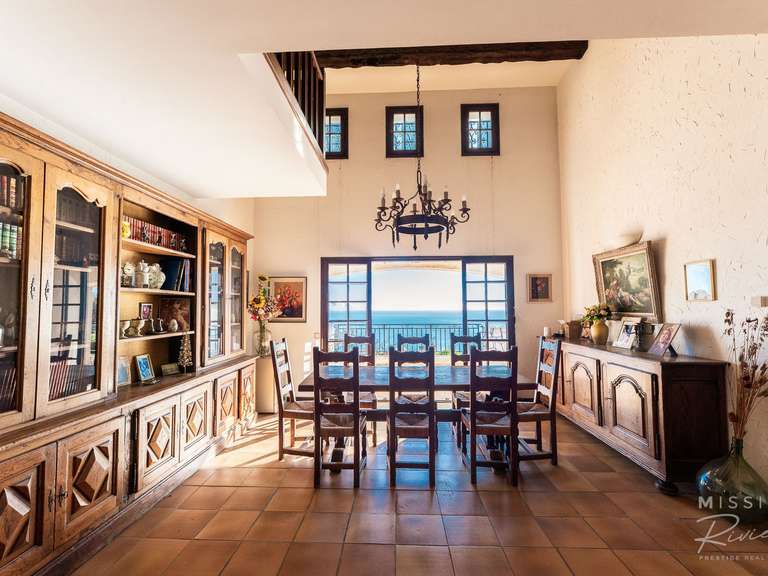 Villa La Turbie - 6 chambres - 300m²